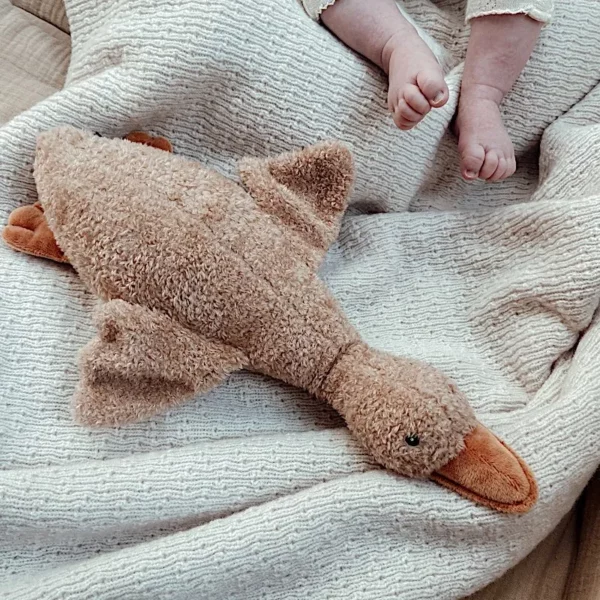 Peluche à bruit blanc Liva Oie - Flow Amsterdam – Image 3